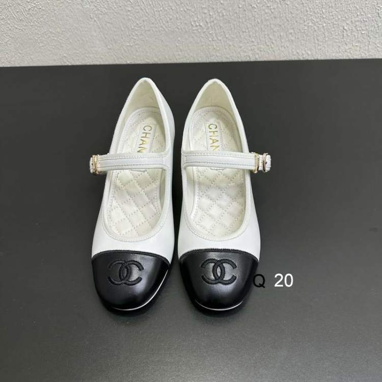 Picture of Chanel Shoes _SKUChanelsz35-40XX04192948